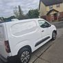 Peugeot Partner 2024, 1.5L. Low mileage km's. Image 3