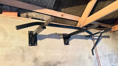 pull up bar