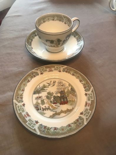 Wedgewood 21 Piece tea set