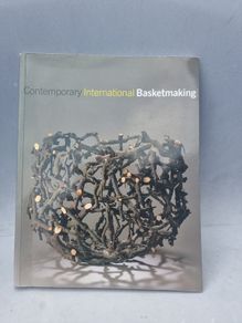 Contemporary International Basketmaking  Paperback