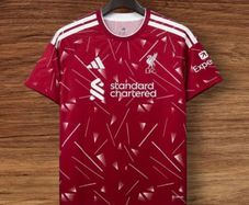Liverpool 26/27 Jersey , Size : L .