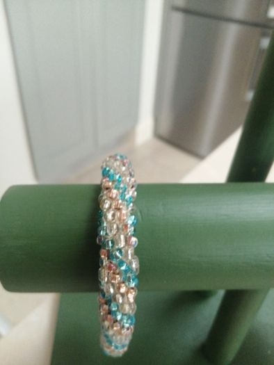 Handbeaded bracelet