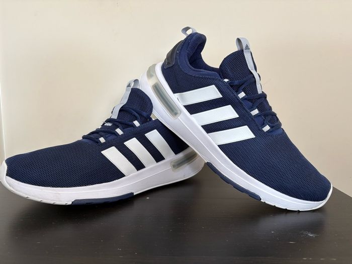 adidas runners size 12 UK