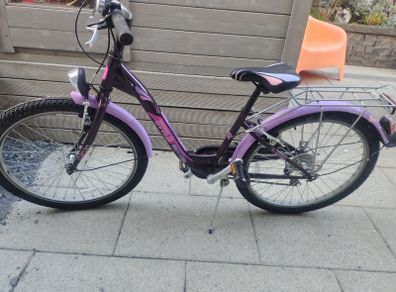 Girls 24 inch bike