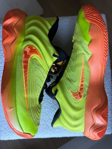 Nike Giannis Immortality Volt Orange Basketball Shoes UK 11 EU 46 Men