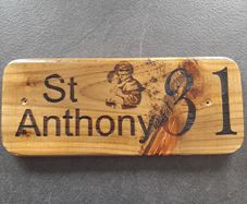 sign, shed, golf, house number, sign, house number, St Anthony plaque