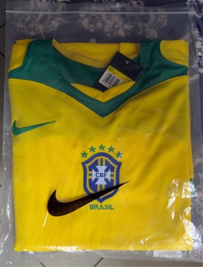 Retro 2004 Brazil shirt