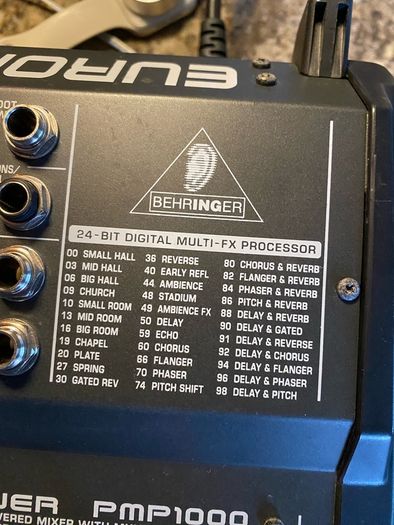 Pmp1000 powered mixer 500w