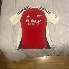 Arsenal 24/25 Home jersey