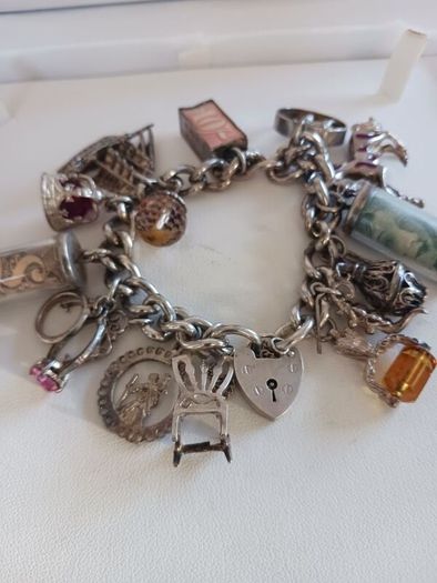 charm bracelet vintage