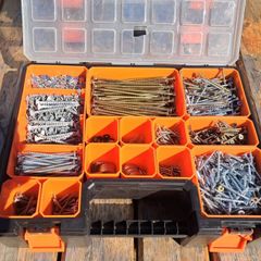 box screws