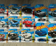 Hot Wheels Porsche mainline collection