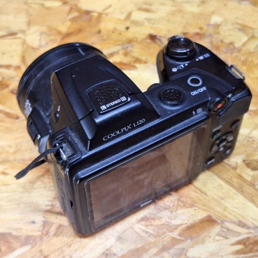 Nikon Coolpix L120 14MP SD Card Digital Camera