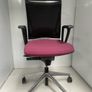 Variety of office chairs Image 8