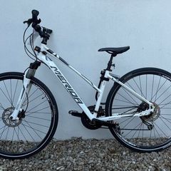 Merida Crossway 100 LDS CX Hybrid  White