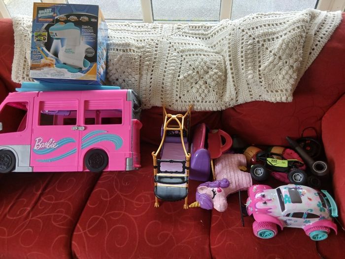 Girls toys