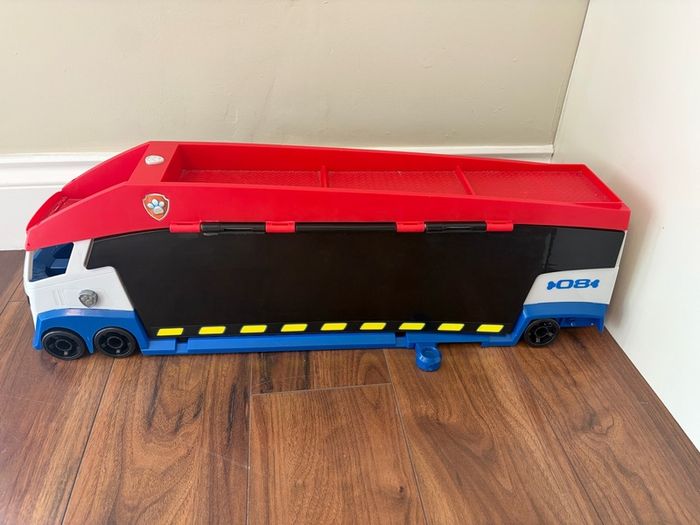 paw patrol truck