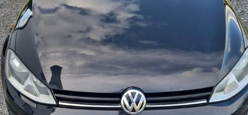 Black Volkswagen Golf 2017