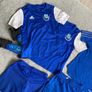 Home Farm 9-10 years football kit Image 2