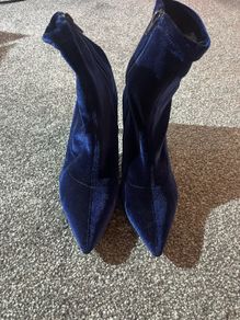 NEW Insolia Navy Velvet Sock Boots - Size 39 / Size 6