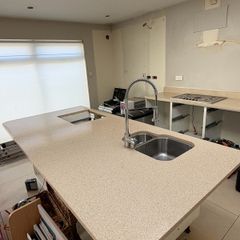 granite/ quartz worktops