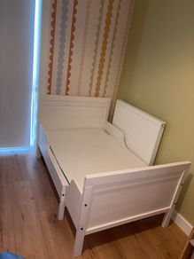 toddler bed