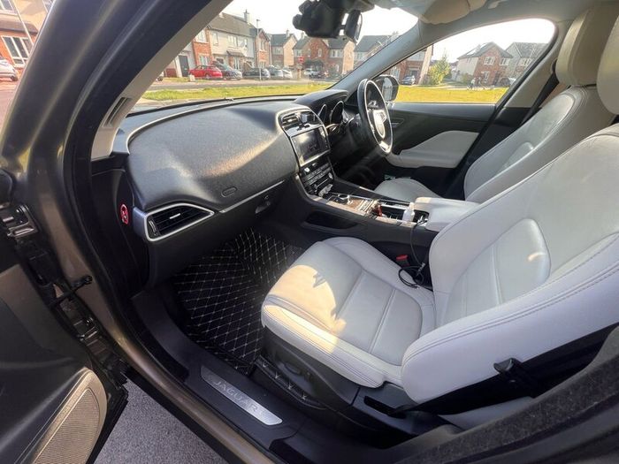 Jaguar F Pace 3.0d 300 Bhp Awd