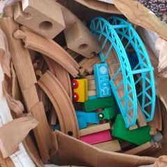 Wooden Train Set 80 Pieces toys