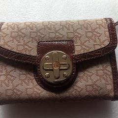 Dkny Wallet