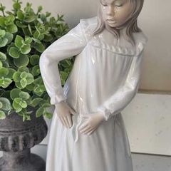 Lladro NAO Girl in Torn Nightdress - 1980's