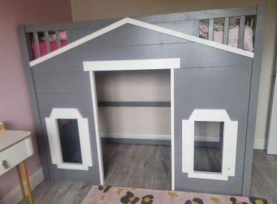 Cubby House Bed