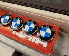 BMW 5x120 2019 Alloy whels emblem Genuine