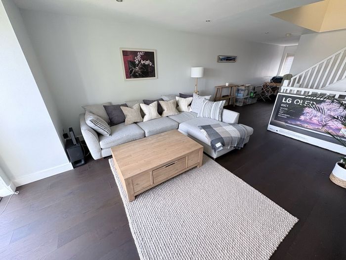 L Sofa