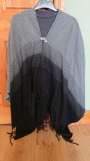Poncho, Scarp, Jumper.  Size 10