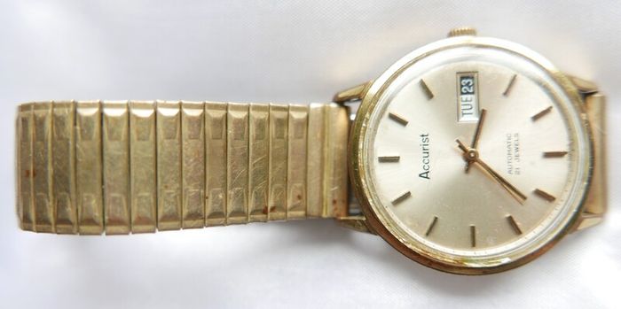 Vintage Accurist Automatic Gentleman's Wristwatch  (works well and keeps time)