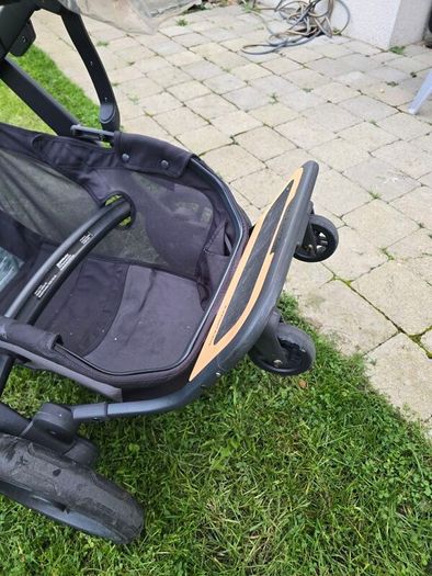Uppababy Vista V2 Travel System and Buggyboard