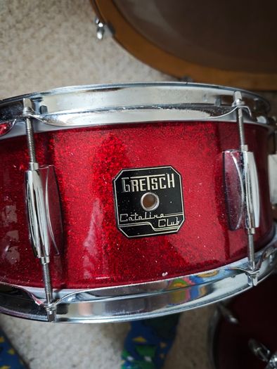 2010 Gretsch Catalina Club Red Sparkle 5-piece + hardware + bags