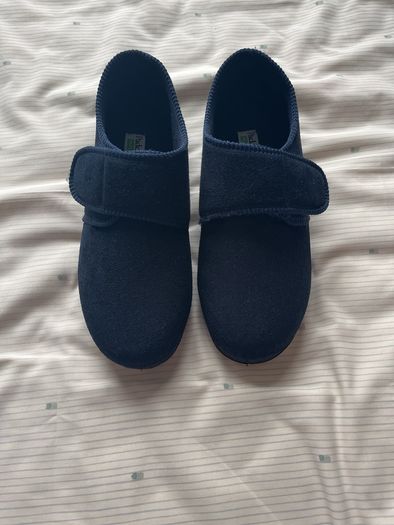 Men's Padders plus+ slippers size 10