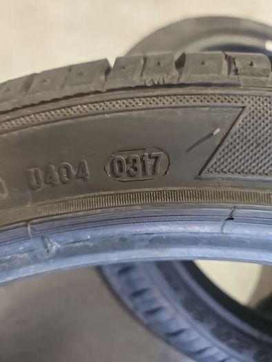 Pirelli 225 40 18