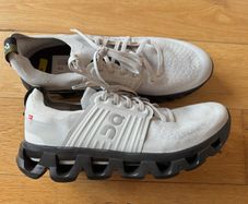ON Cloudswift 4 mens UK9