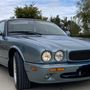 Jaguar xj8 v 8  sport