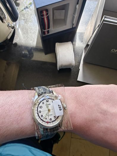 Oris Big Crown Pointer Date Hank Aaron LE New