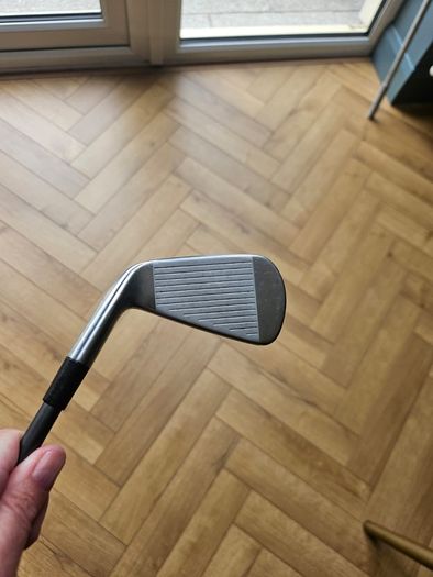 Taylormade 2 iron P790