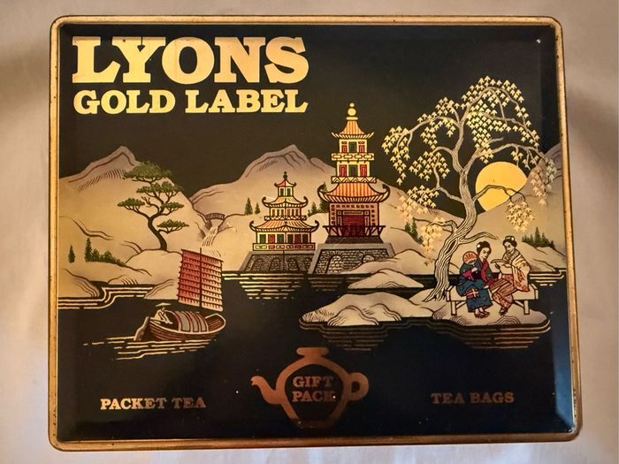 Vintage Lyon's teabag box tin -good condition