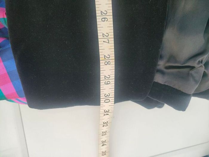 Betty Barclay vintage black velvet blazer