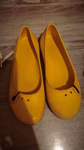 Women shoes