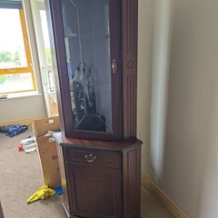 corner cabinet