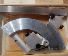 Soviet USSR Vernier Bevel Protractor UN-127 in Case (Kalibr, 1970, Complete Set)
