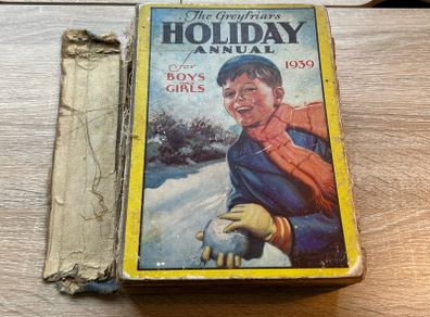Vintage copy of The Greyfriars Holiday Annual 1939
