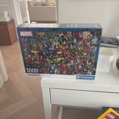 Clementoni Marvel Impossible 1000 Piece Jigsaw Puzzle